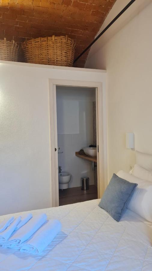 Federico II - Rooms And Breakfast Borgio Verezzi Exterior photo